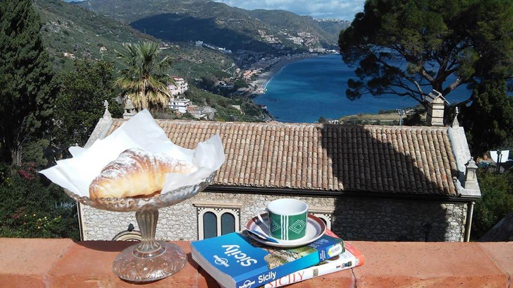 Casa Lanfranchi Bed and Breakfast Taormina Buitenkant foto