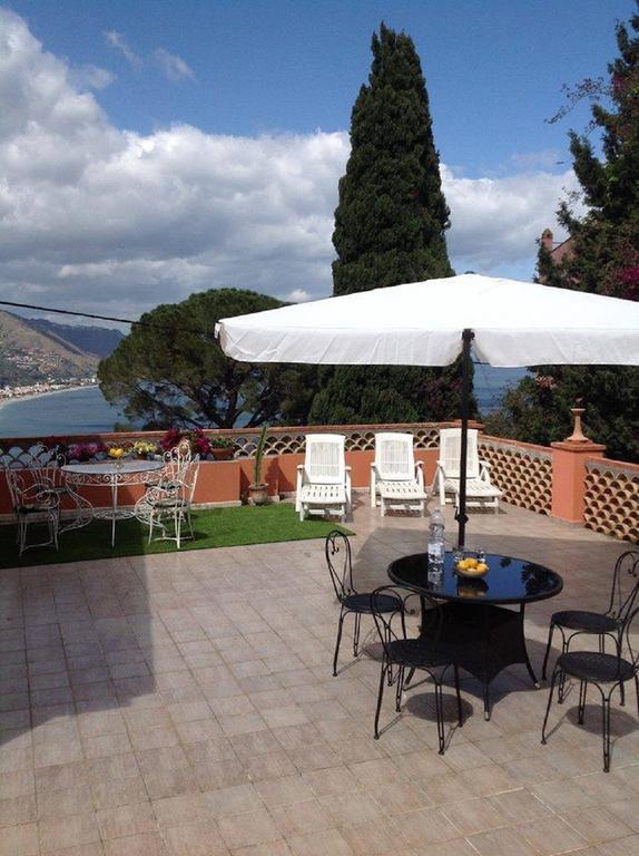 Casa Lanfranchi Bed and Breakfast Taormina Buitenkant foto